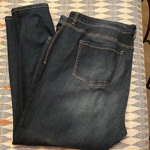 Dark wash skinny jeans